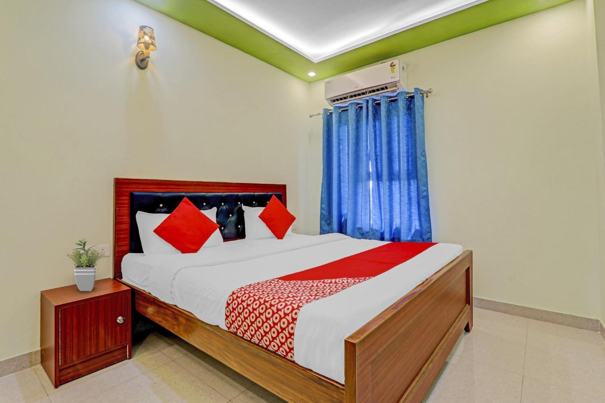 Hotel O Chauhan Palace Lucknow Eksteriør billede